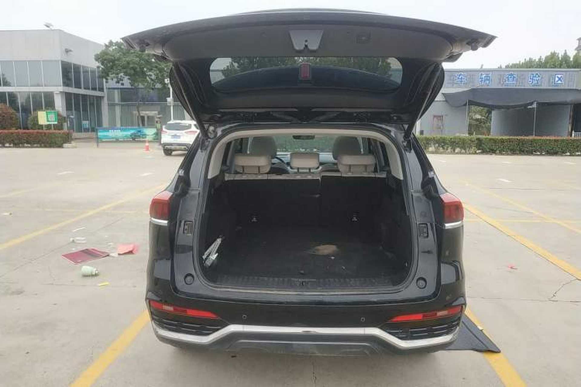 Used Wey Latte DHT-PHEV 2022 1.5T Two-Wheel-Drive Extra-Large Version Trunk