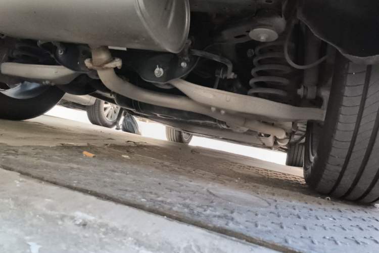 Used Wey Latte DHT-PHEV 2022 1.5T Two-Wheel-Drive Extra-Large Version Chassis Rear Right