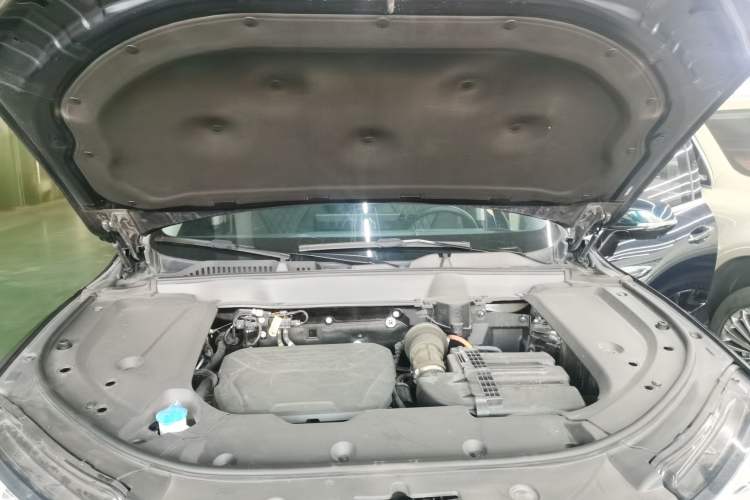 Used Wey Latte DHT-PHEV 2022 1.5T Four-Wheel Drive Extra-Large Version Engine Bay