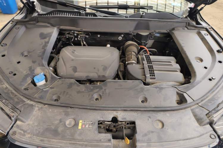 Used Wey Latte DHT-PHEV 2022 1.5T Four-Wheel Drive Extra-Large Version Engine Bay