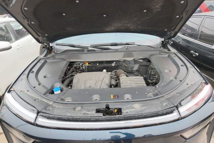 Used Wey Latte DHT-PHEV 2022 1.5T Four-Wheel Drive Extra-Large Version Engine Bay