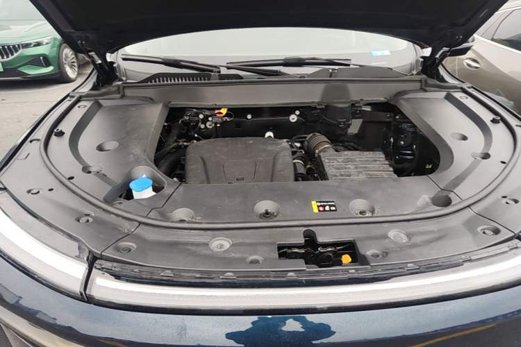 Used Wey Latte DHT-PHEV 2022 1.5T Four-Wheel Drive Extra-Large Version Engine Bay