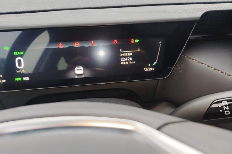 Used Wey Latte DHT-PHEV 2022 1.5T Four-Wheel Drive Extra-Large Version Instrument Cluster