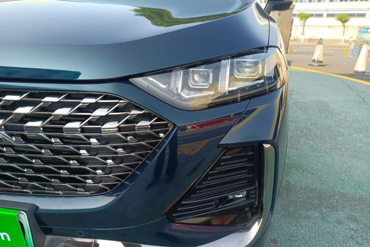 Used Wey Latte DHT-PHEV 2022 1.5T Four-Wheel Drive Extra-Large Version Left Front Headlight