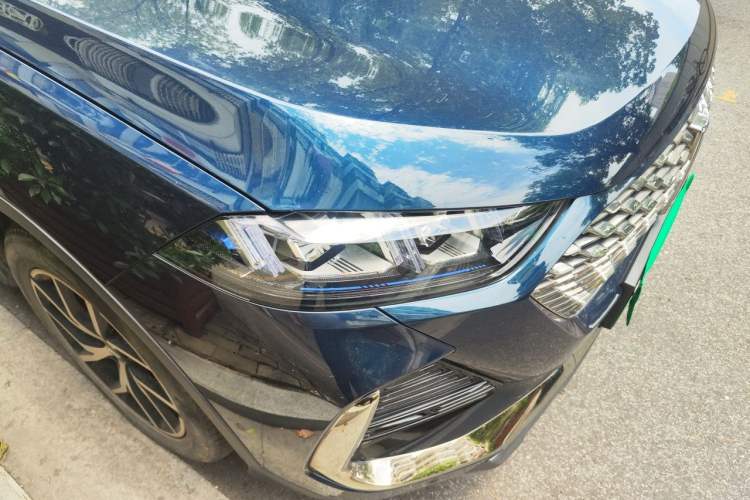 Used Wey Latte DHT-PHEV 2022 1.5T Four-Wheel Drive Extra-Large Version Right Front Headlight