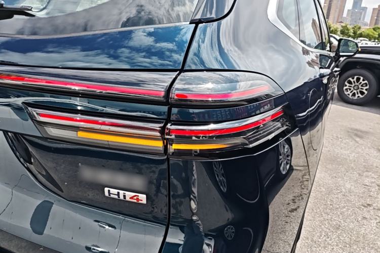Used Wey Latte DHT-PHEV 2022 1.5T Two-Wheel Drive Big Cup Right Rear Taillight