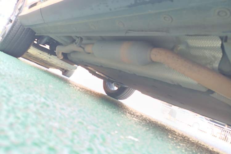 Used Wey Latte DHT-PHEV 2022 1.5T Four-Wheel Drive Extra-Large Version Right Side Sill