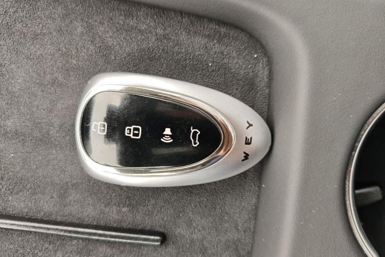 Used Wey Latte DHT-PHEV 2022 1.5T Four-Wheel Drive Extra-Large Version Vehicle Key