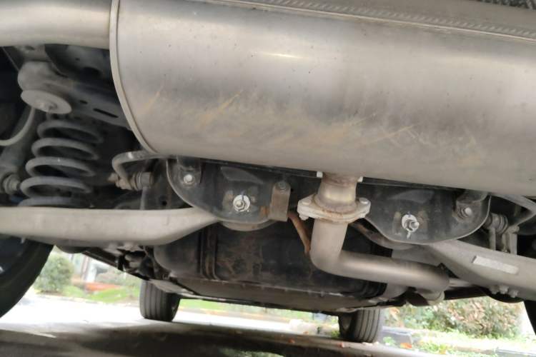Used Wey Latte DHT-PHEV 2022 1.5T Two-Wheel Drive Big Cup Chassis Rear