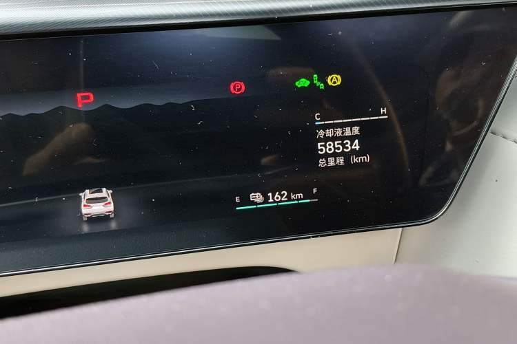 Used Wey Latte DHT-PHEV 2022 1.5T Two-Wheel Drive Big Cup Odometer Close Up
