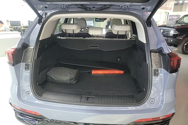 Used Wey Latte DHT-PHEV 2022 1.5T Two-Wheel-Drive Extra-Large Version Trunk