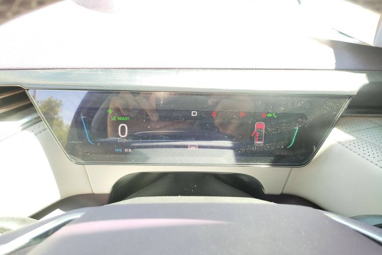 Used Wey Latte DHT-PHEV 2022 1.5T Two-Wheel-Drive Extra-Large Version Instrument Cluster