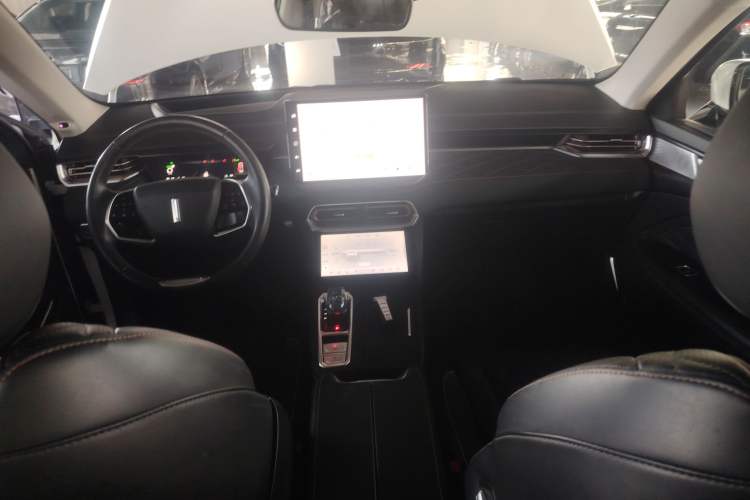 Used Wey Latte DHT-PHEV 2022 1.5T Four-Wheel Drive Extra-Large Version Center Console