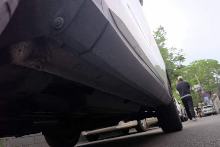 Used Wey Latte DHT-PHEV 2022 1.5T Two-Wheel-Drive Extra-Large Version Chassis Front Left
