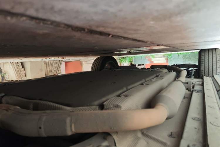 Used Wey Latte DHT-PHEV 2022 1.5T Two-Wheel-Drive Extra-Large Version Chassis Front Right