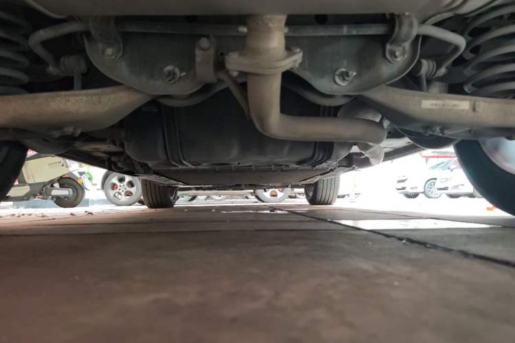Used Wey Latte DHT-PHEV 2022 1.5T Two-Wheel-Drive Extra-Large Version Chassis Rear