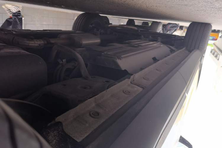 Used Wey Latte DHT-PHEV 2022 1.5T Two-Wheel-Drive Extra-Large Version Chassis Rear Left