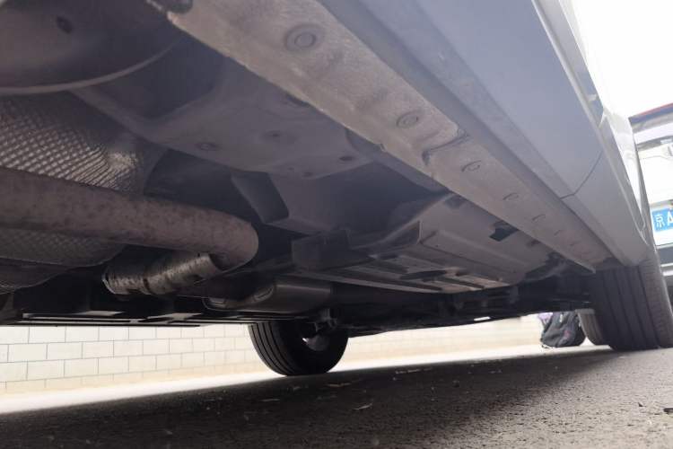 Used Wey Latte DHT-PHEV 2022 1.5T Two-Wheel-Drive Extra-Large Version Chassis Rear Right