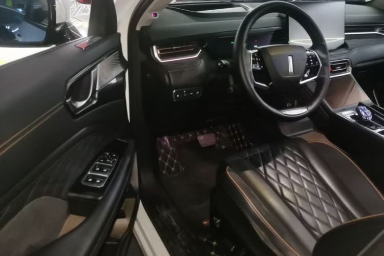 Used Wey Latte DHT-PHEV 2022 1.5T Two-Wheel-Drive Extra-Large Version Driver Seat