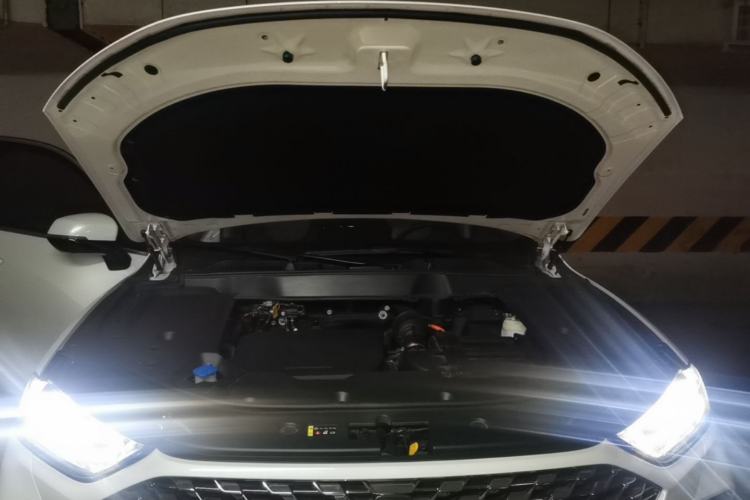 Used Wey Latte DHT-PHEV 2022 1.5T Four-Wheel Drive Extra-Large Version Engine Bay