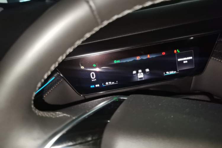 Used Wey Latte DHT-PHEV 2022 1.5T Four-Wheel Drive Extra-Large Version Instrument Cluster
