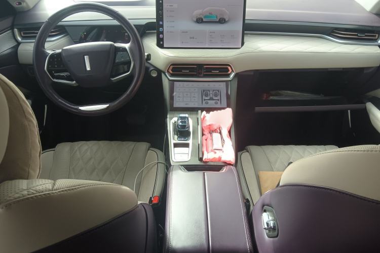 Used Wey Latte DHT-PHEV 2022 1.5T Two-Wheel-Drive Extra-Large Version Interior 2