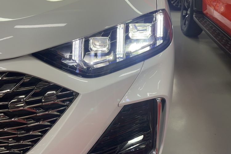 Used Wey Latte DHT-PHEV 2022 1.5T Four-Wheel Drive Extra-Large Version Left Front Headlight