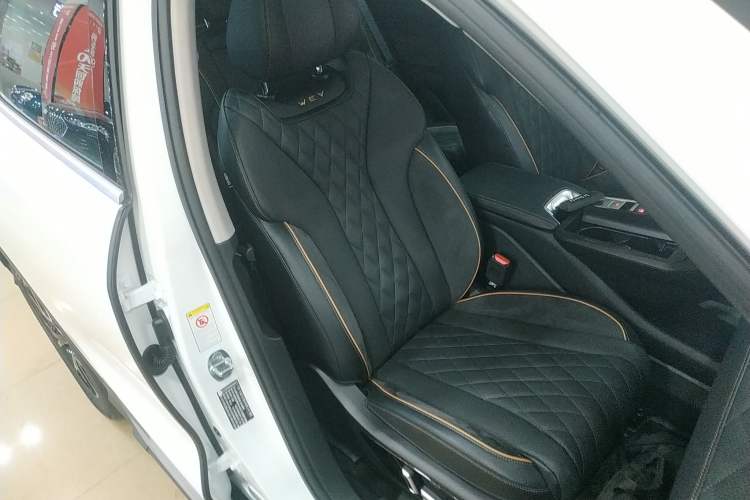Used Wey Latte DHT-PHEV 2022 1.5T Four-Wheel Drive Extra-Large Version Right Front Seat