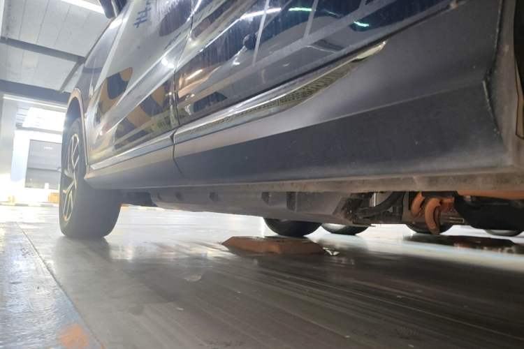 Used Wey Latte DHT-PHEV  Left Side Sill