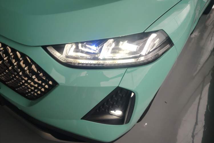 Used Wey Macchiato 2021 1.5L DHT Master Edition Left Front Headlight