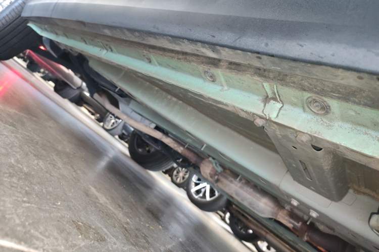 Used Wey Macchiato 2021 1.5L DHT Custom Edition Right Side Sill