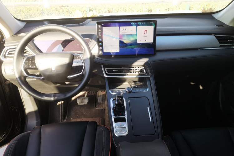 Used Wey Macchiato 2021 1.5L DHT Custom Edition Center Console