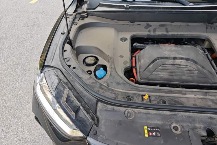 Used Wey Macchiato 2021 1.5L DHT Custom Edition Engine Bay Right