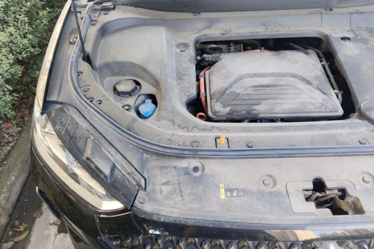 Used Wey Macchiato 2021 1.5L DHT Master Edition Engine Bay Right