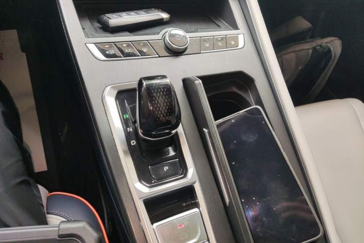 Used Wey Macchiato 2021 1.5L DHT Master Edition Gear Lever