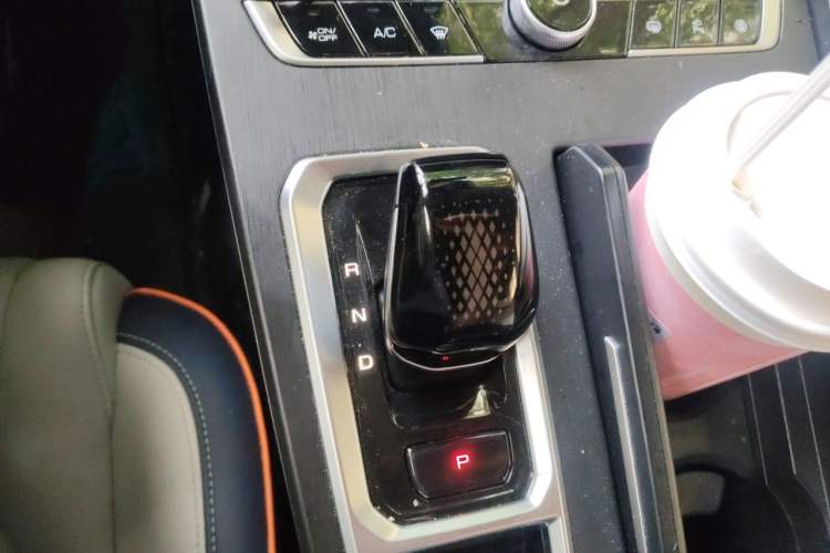 Used Wey Macchiato 2021 1.5L DHT Master Edition Gear Lever
