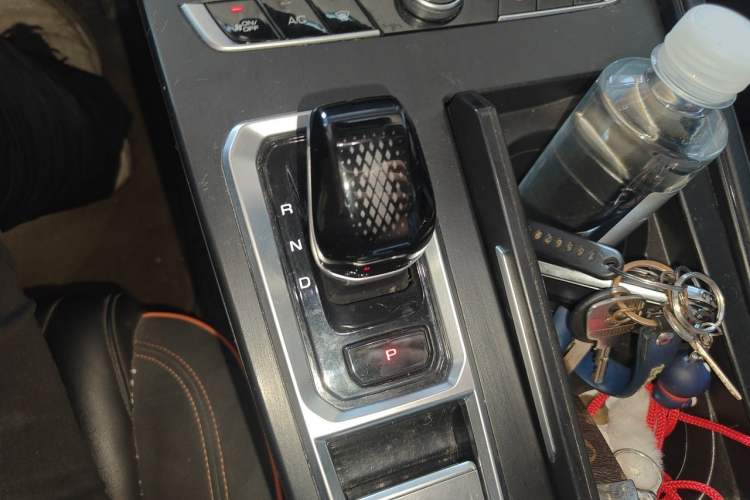 Used Wey Macchiato 2021 1.5L DHT Custom Edition Gear Lever