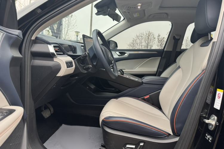 Used Wey Macchiato 2021 1.5L DHT Custom Edition Interior 2