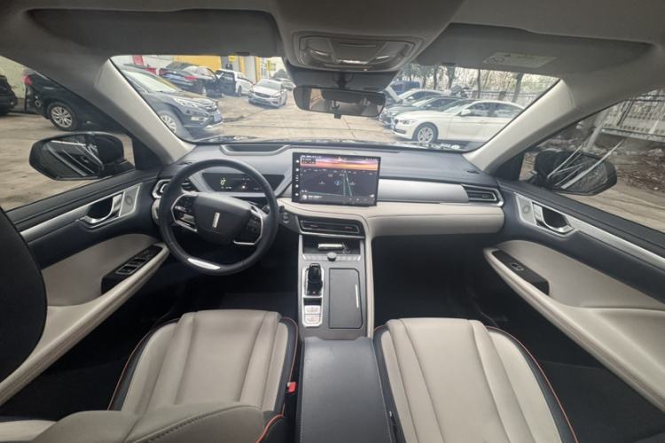 Used Wey Macchiato 2021 1.5L DHT Custom Edition Interior 3