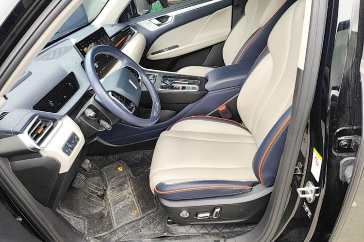 Used Wey Macchiato 2021 1.5L DHT Master Edition Left Front Seat