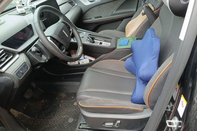 Used Wey Macchiato 2021 1.5L DHT Custom Edition Left Front Seat