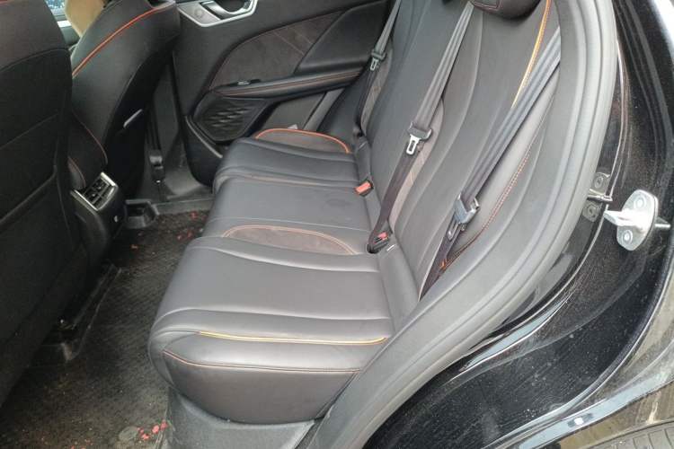 Used Wey Macchiato 2021 1.5L DHT Custom Edition Left Rear Seat