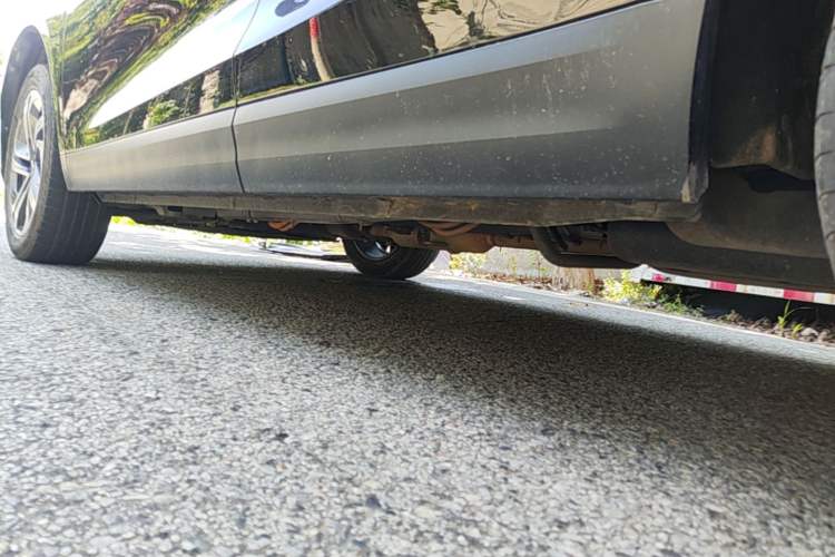 Used Wey Macchiato 2021 1.5L DHT Custom Edition Left Side Sill