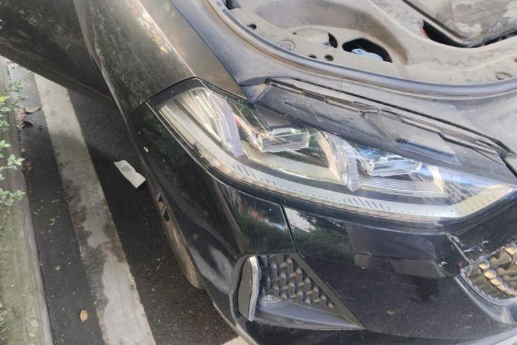 Used Wey Macchiato 2021 1.5L DHT Master Edition Right Front Headlight
