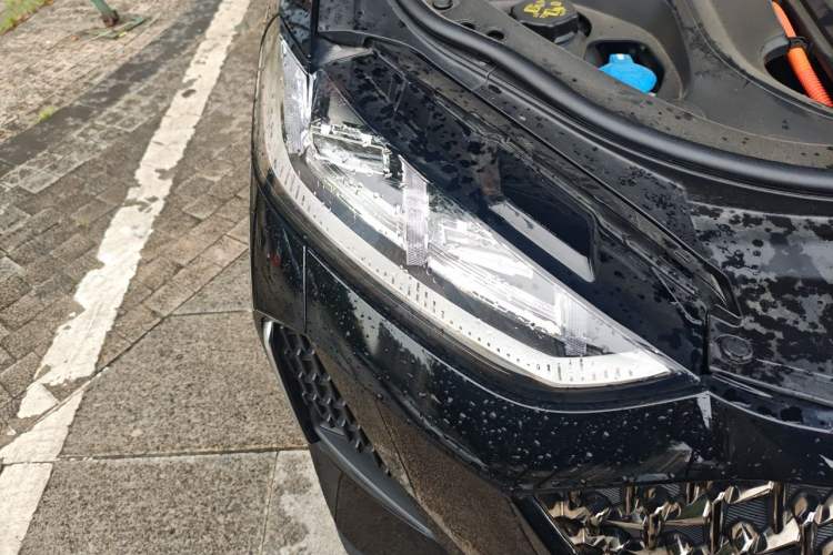 Used Wey Macchiato 2021 1.5L DHT Custom Edition Right Front Headlight