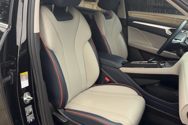 Used Wey Macchiato 2021 1.5L DHT Custom Edition Right Front Seat