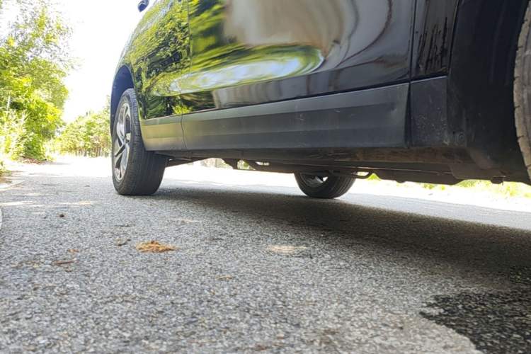 Used Wey Macchiato 2021 1.5L DHT Custom Edition Right Side Sill