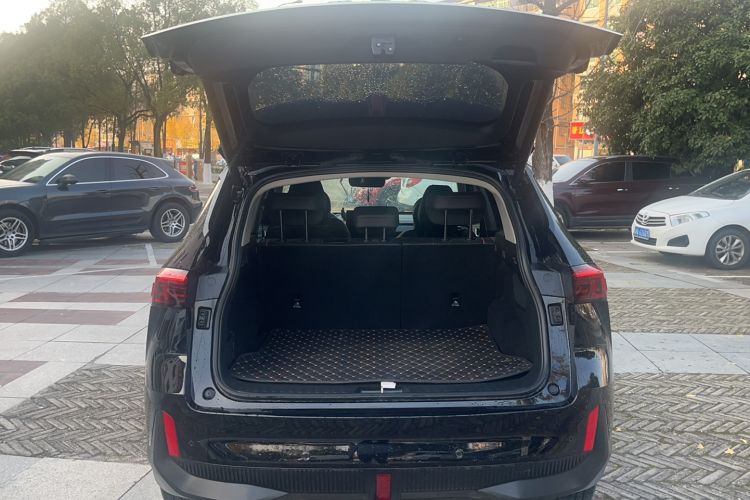 Used Wey Macchiato 2021 1.5L DHT Master Edition Trunk