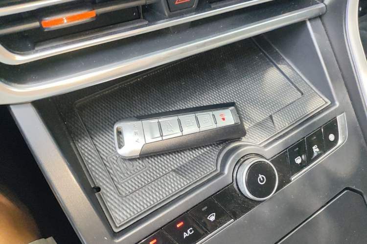 Used Wey Macchiato 2021 1.5L DHT Custom Edition Vehicle Key