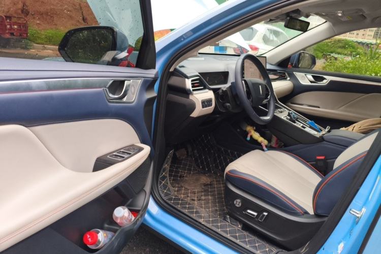 Used Wey Macchiato 2021 1.5L DHT Master Edition Driver Seat